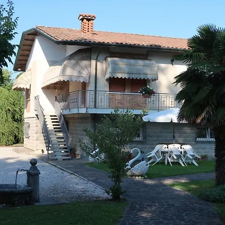 La Casa Grande Одерцо
